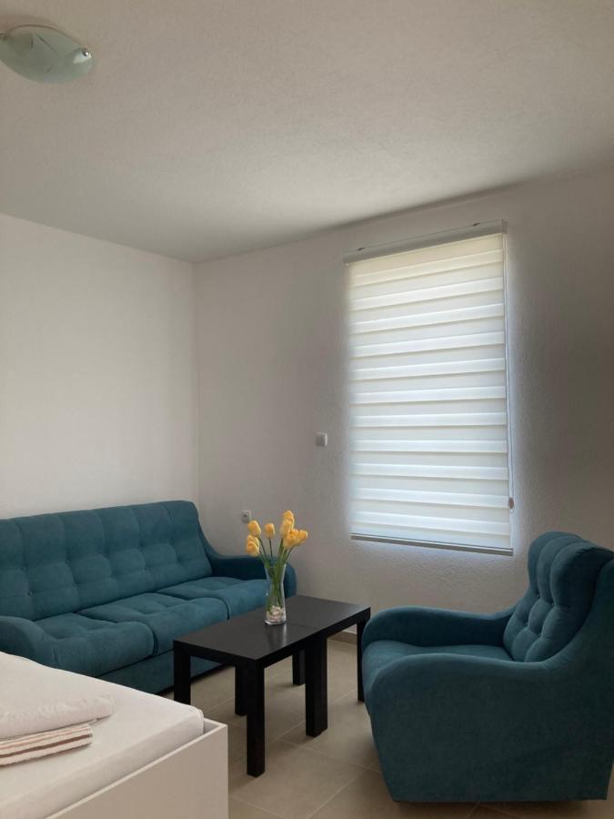 Tiki Apartments Gevgelija Bagian luar foto