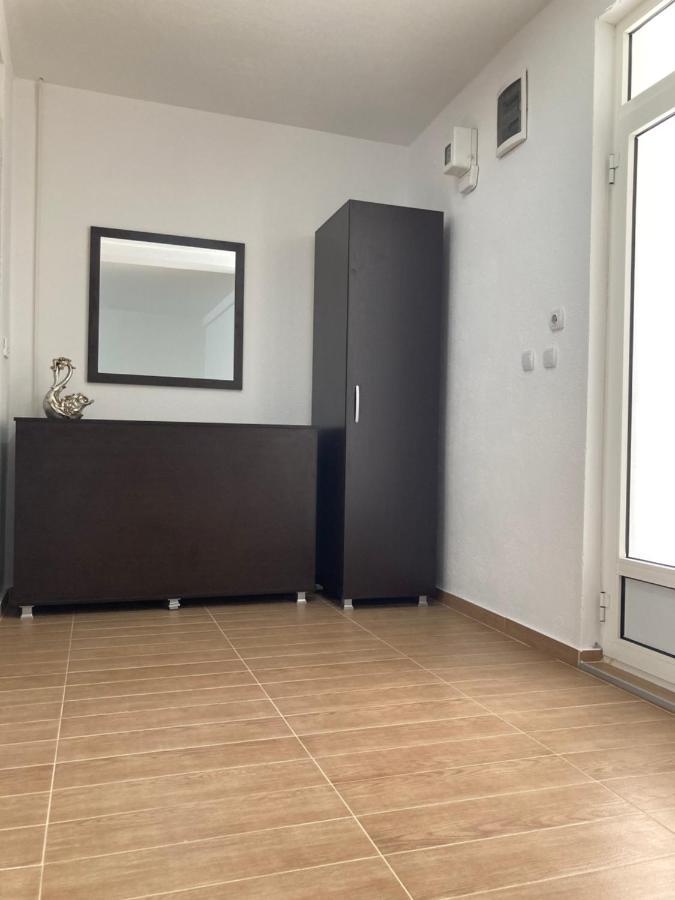 Tiki Apartments Gevgelija Bagian luar foto