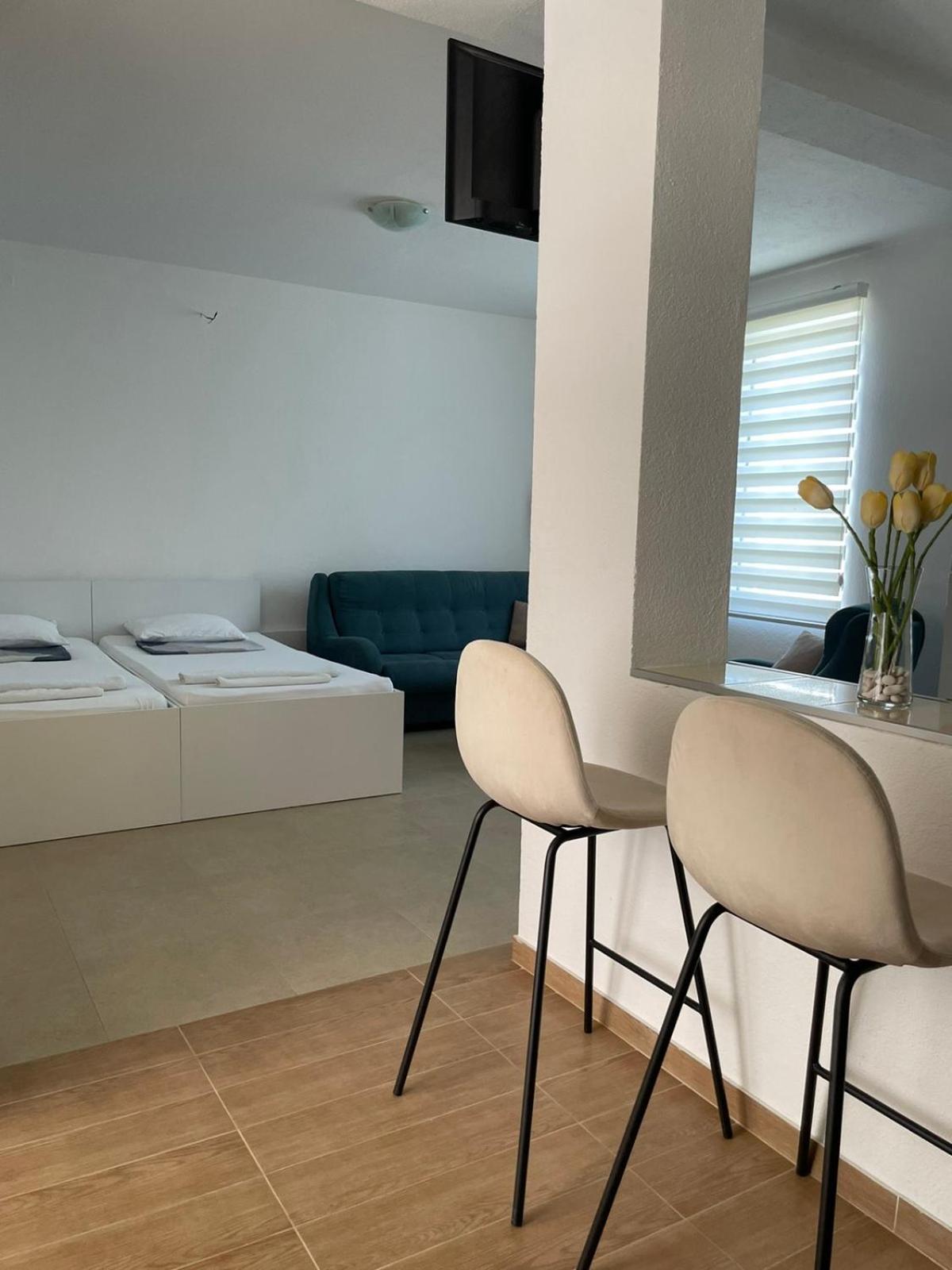 Tiki Apartments Gevgelija Bagian luar foto