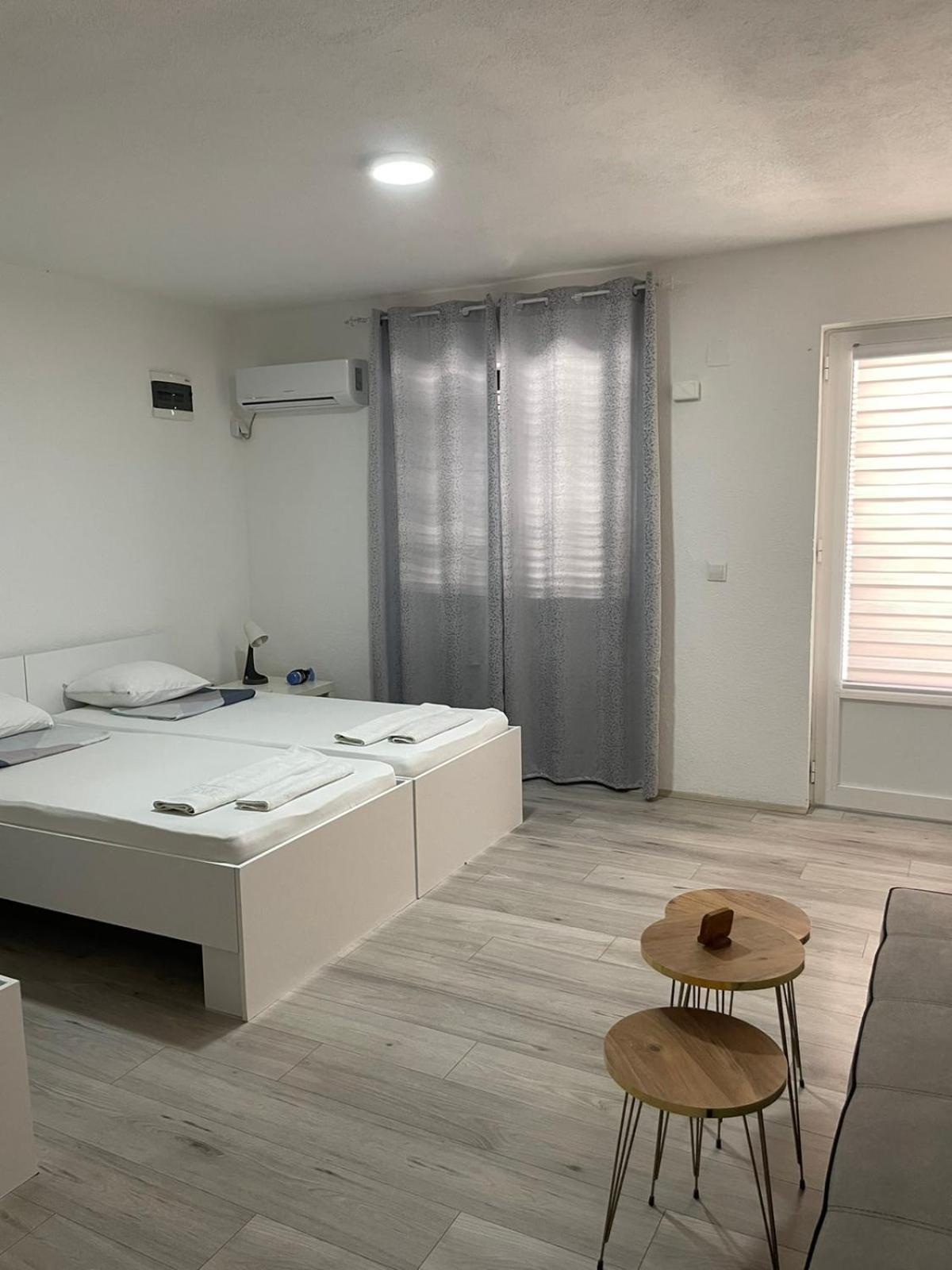 Tiki Apartments Gevgelija Bagian luar foto